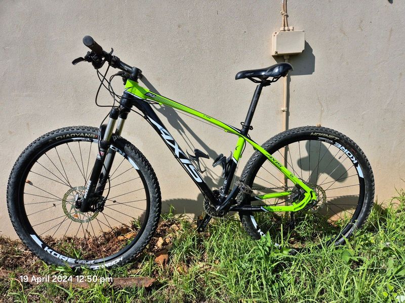 Cannondale &#43; Axis Mountain Bikes