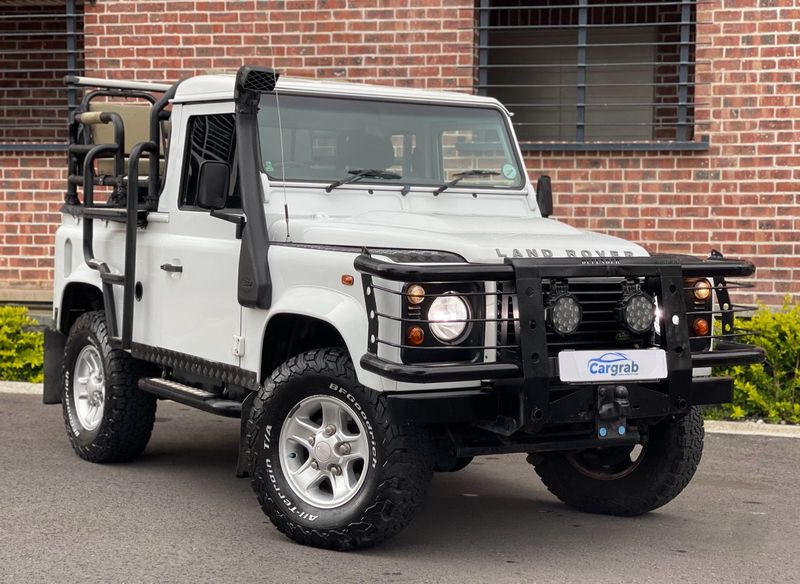 2013 Land Rover Defender 90 2.2d LE Pick Up • Very rare find •