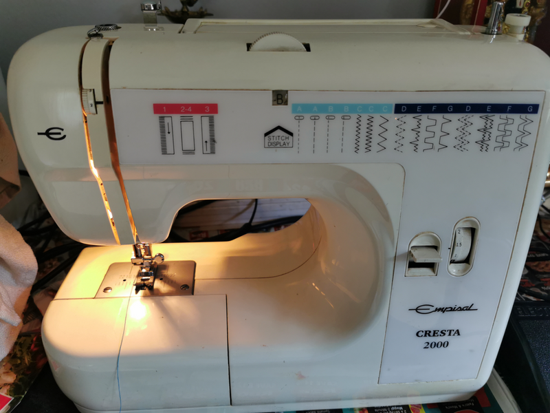 Sewing machine and Humidifier