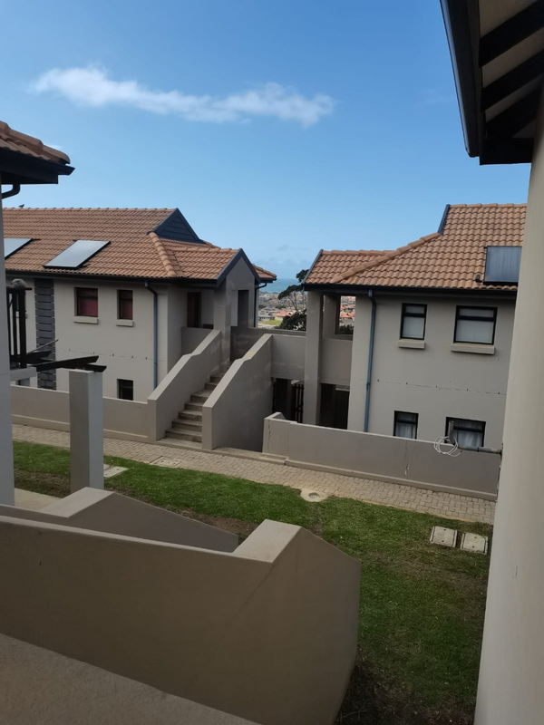 2 Bedroom house available to rent in Kidds Beach