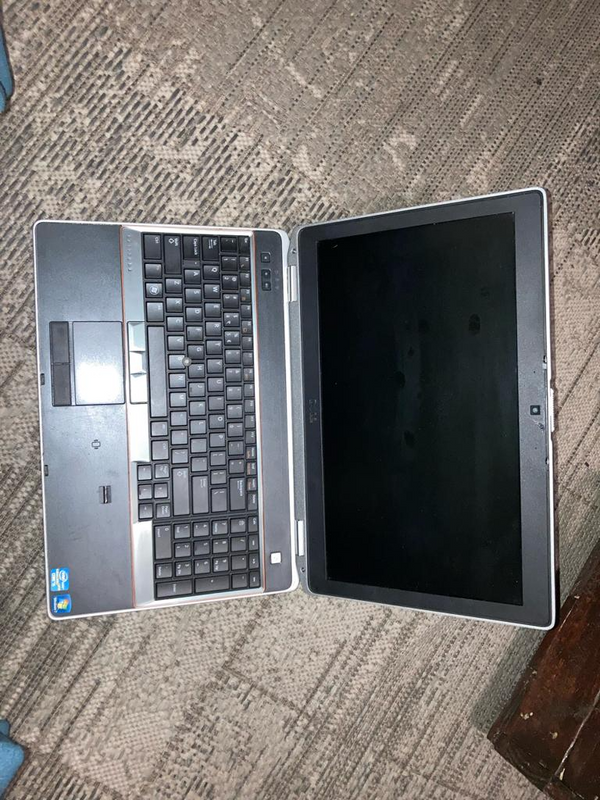 Laptop - Dell Latitude E6520