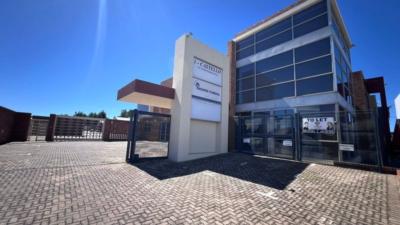 174 Voortrekker Road | Executive Office Suite to Let in Krugersdorp