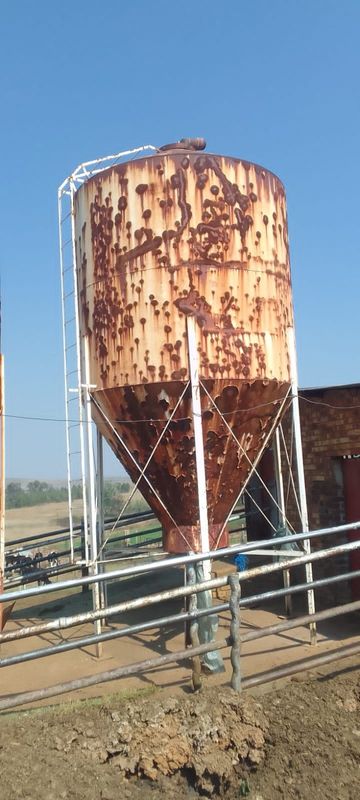 2x Silos (Hoppers) as a Combo
