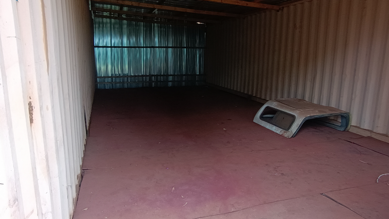 Small storage or workshops to rent  in Petit, Benoni