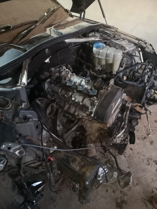 Audi A4 B 9 Transmission:      7-speed automatic gearbox for sale