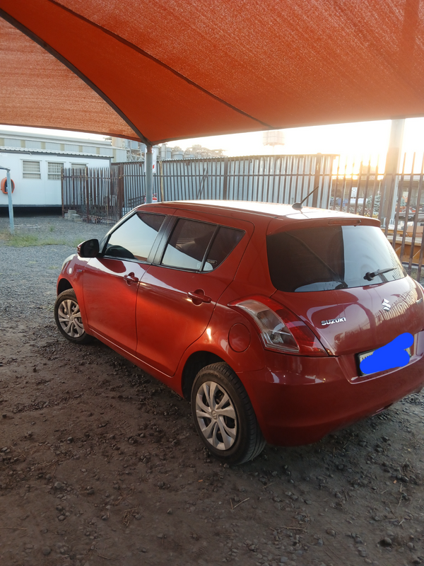 2015 Suzuki Swift Hatchback