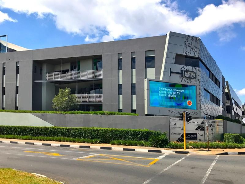 298 SQM Office For Sale in Bedfordview at R6,500,000.00