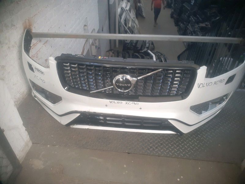 Front bumper complete for Volvo XC90