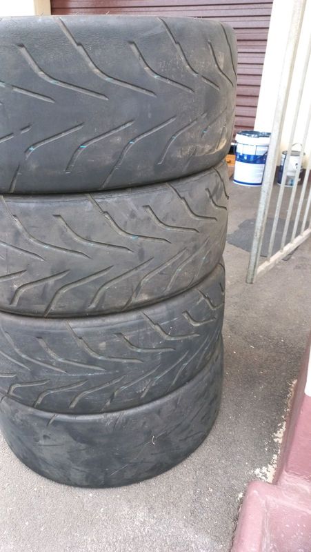 Semi slicks for sale - Toyo Proxes 888