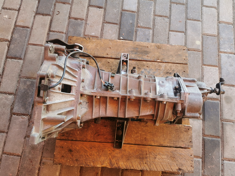 For Sale: Renault NG3.043 transaxle