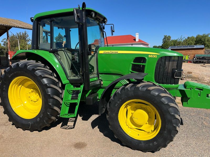 John Deere 6630 Kajuit trekker