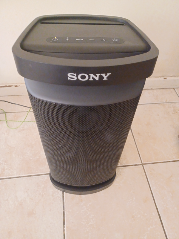 srs-xp500 wireless speaker with powerful party sound SONY