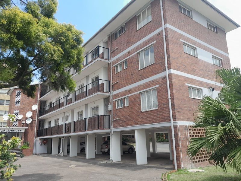 2 Bedroom apartment in Pinetown Central To Rent