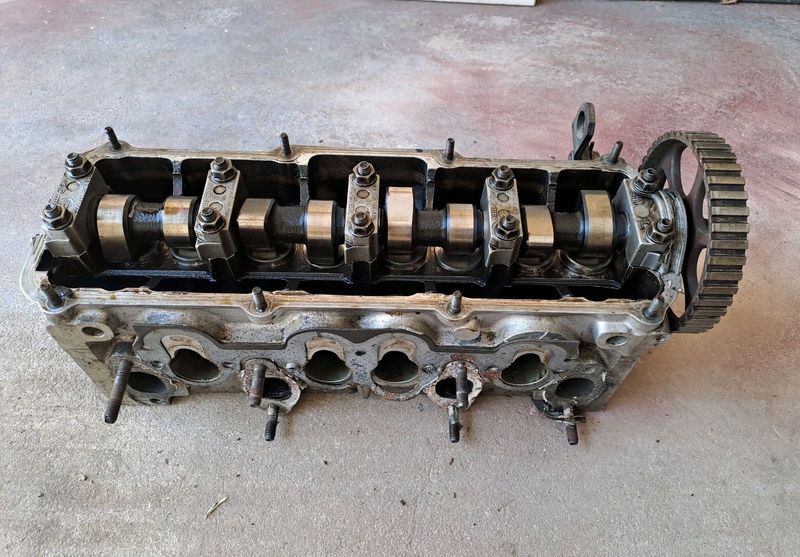 VW POLO PLAYER 1.6, 2001 CYLINDERHEAD