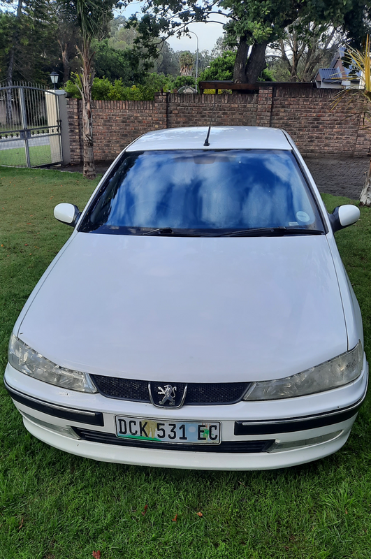 2004 Peugeot 406 Sedan