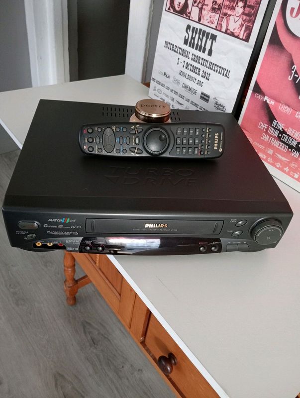 Phillips VR-756 VCR Player