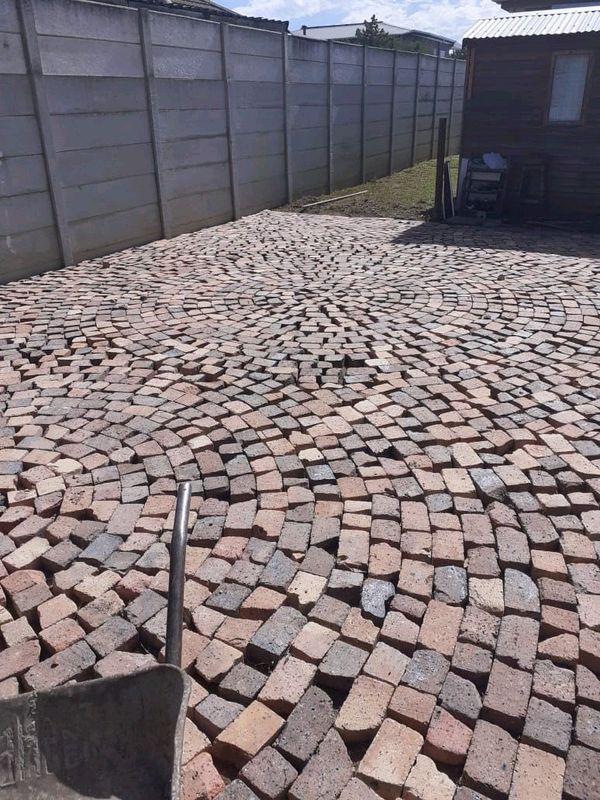 Cheap half brick paving