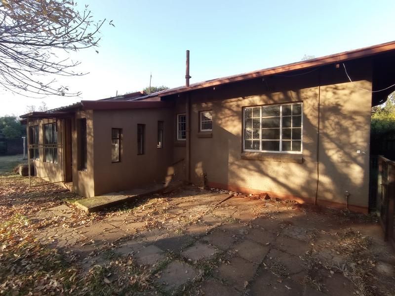 Are you ready to move in? Big property in Meyerton empty and waiting for occupant