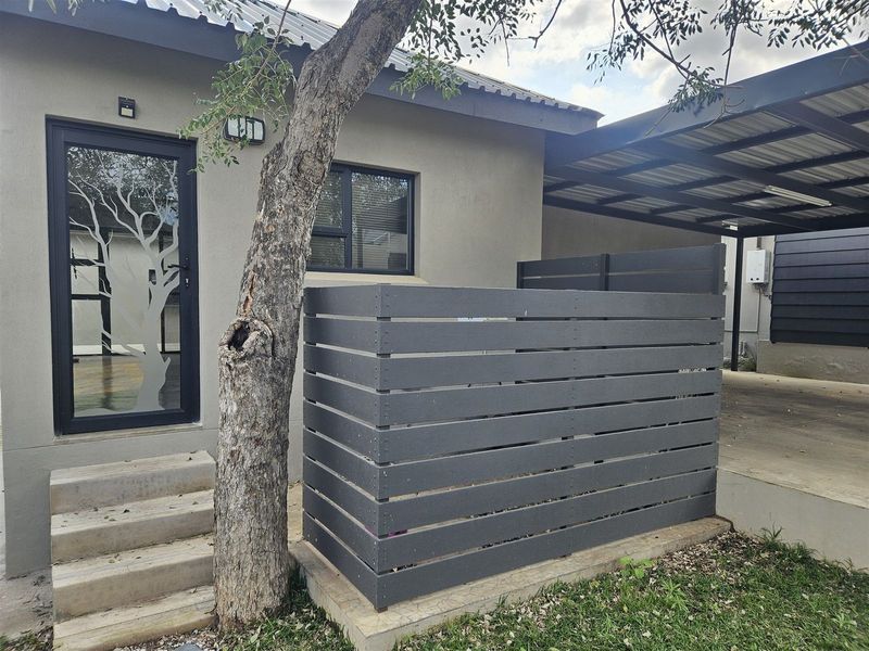 Beautiful house in Zandspruit Valley for rent