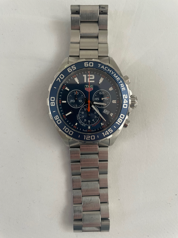 TAG HEUER FORMULA 1 CHRONOGRAPH WATCH