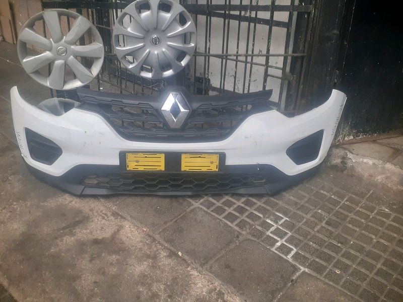 Complete front bumper for Renault triber