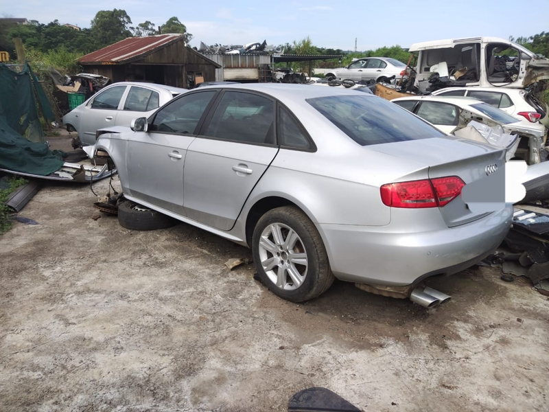 Audi a4 2012 1.8 cdh 6 speed manual gearbox breaking up for parts