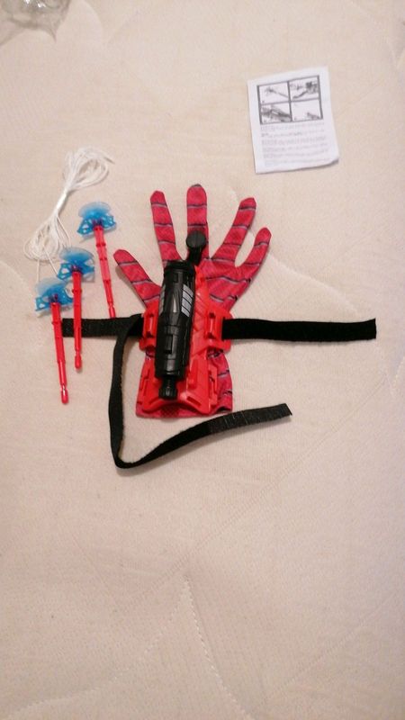 Spider glove launcher