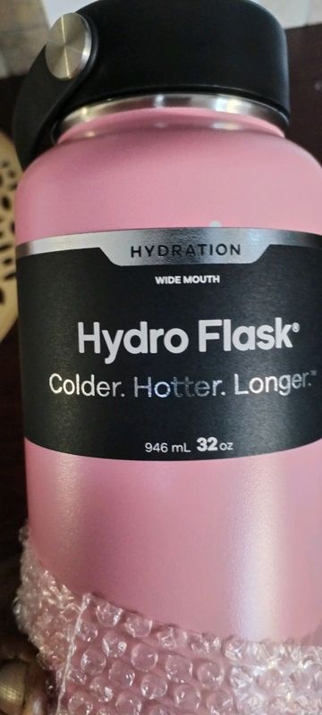 Hydro flask 945 hot and cold