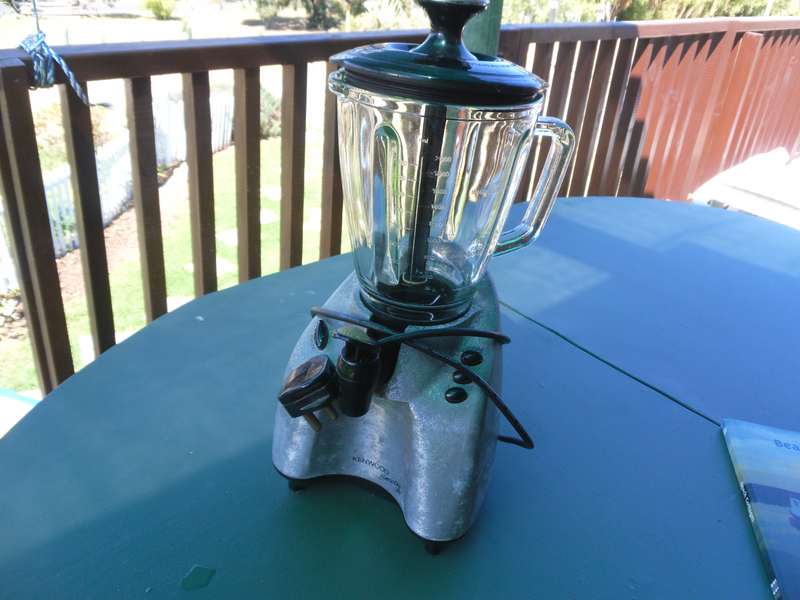 Old Style Juicer, But Perfect Working Condition