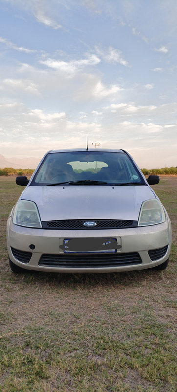 2005 Ford Fiesta Hatchback