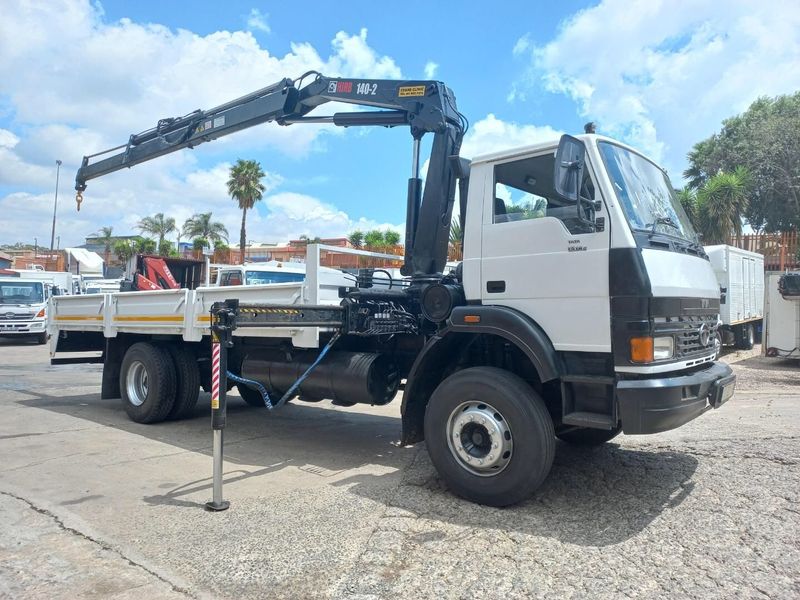 TATA 1518 8Ton with 14 Ton HIAB 144B Crane with an Extra Extension 8M reach and Container Twist