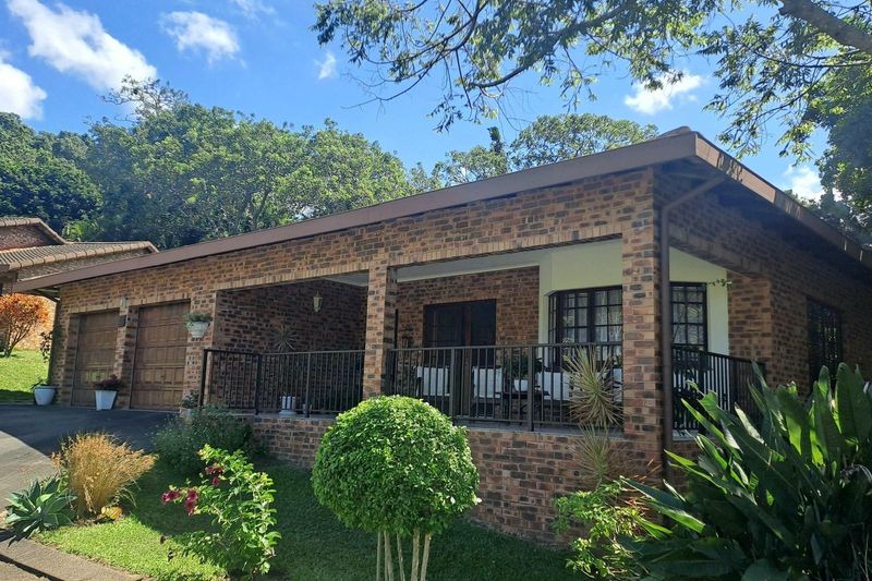 Beautifully renovated townhouse in stunning nature surrounds in glorious, SECURE Mbabala lodge