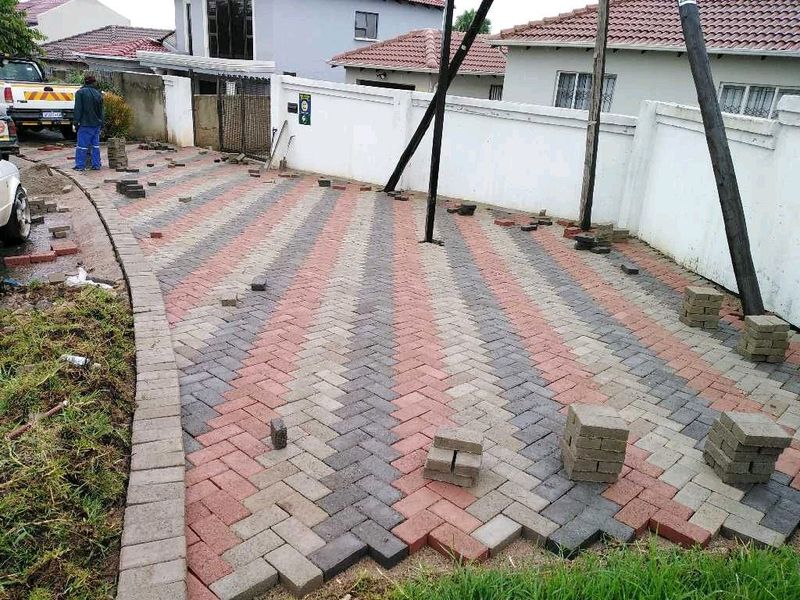 We do tilling and paving l,am professional