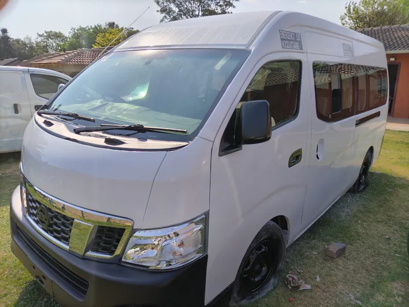 2017 Nissan NV350 MPV/Bus