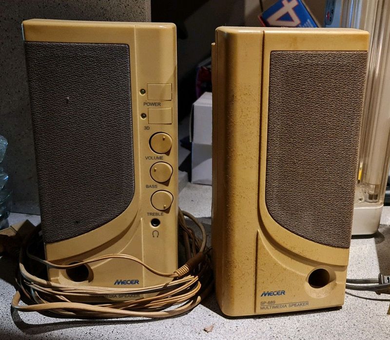 Mecer Amplified Computer Stereo Speakers 2nd