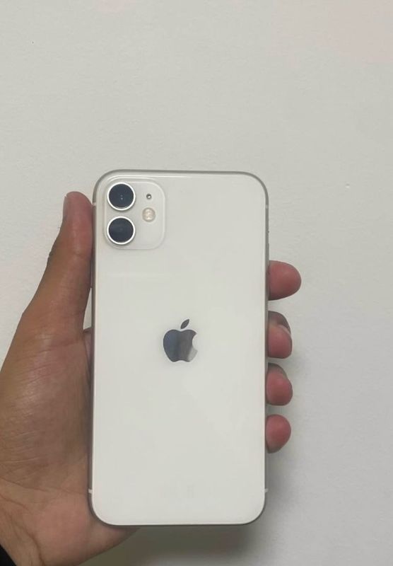 iPhone 11