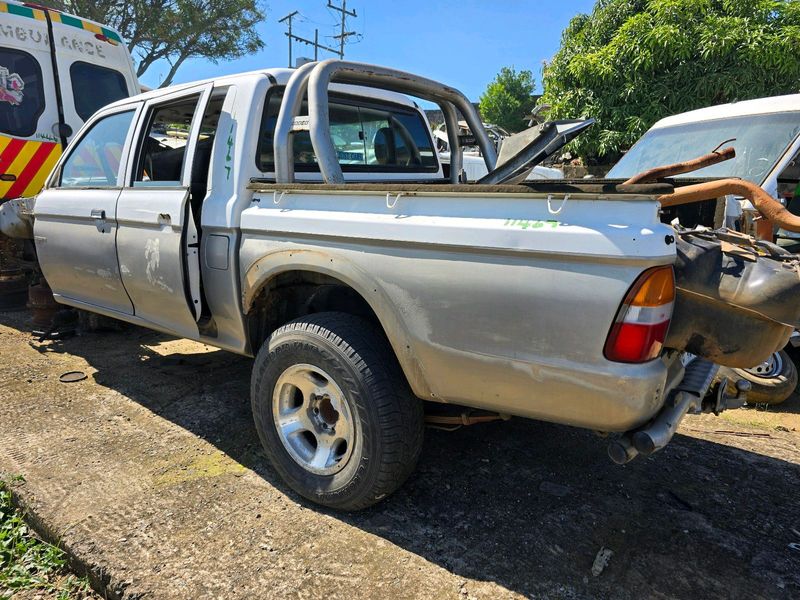 Mitsubishi Colt 2800tdi 4x4 - Spare parts