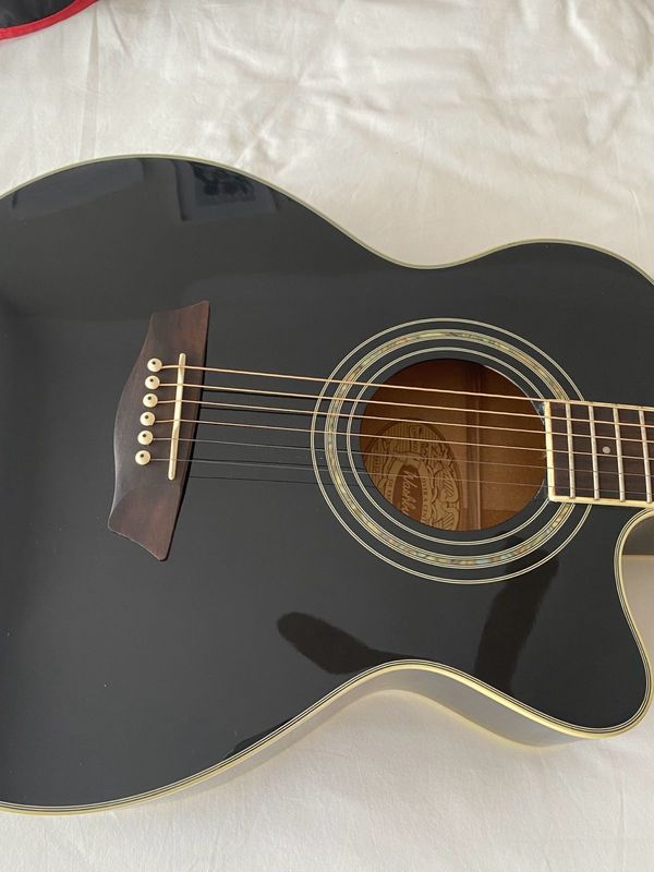 Acoustic electric Guitar