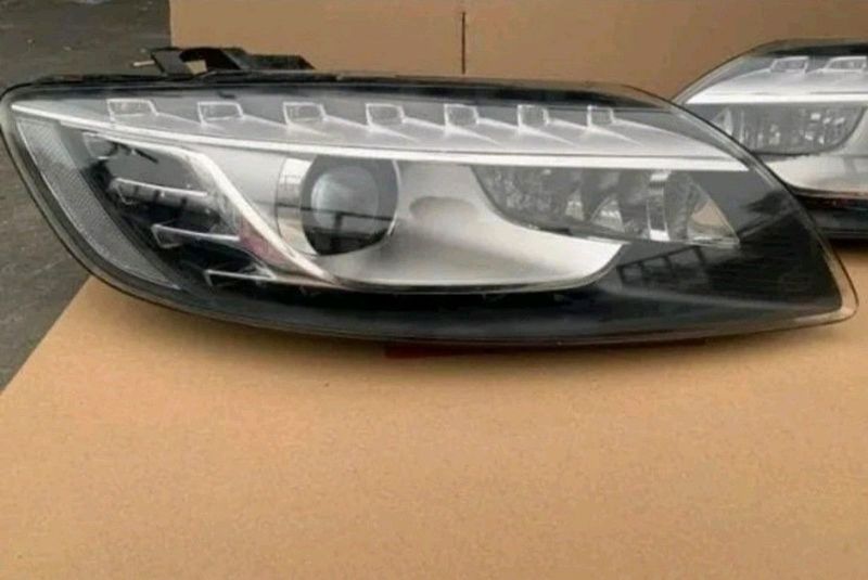 Q7 Audi xenon headlights available