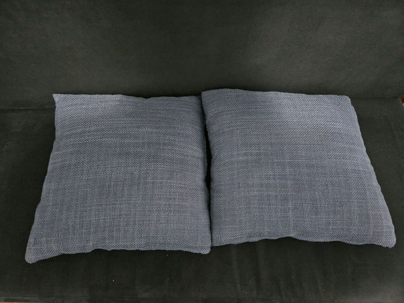 2 x Blue Scatter Cushions