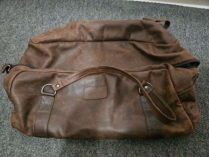 Genuine Chocolate Brown Leather Maribu Duffelbag