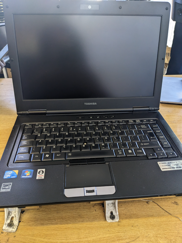 i5 Toshiba laptop for R1000