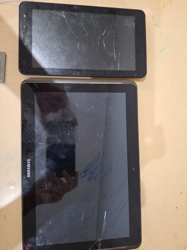 Samsung tablet and mobi cell small tablet  for sale