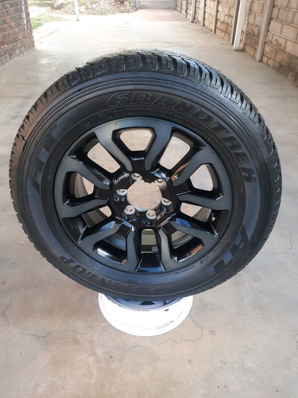 TOYOTA RS 18 INCH RIM /TYRE FOR SALE