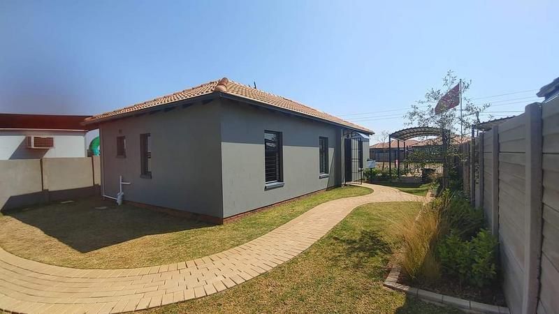 Affordable New Houses for  Sale at Star Village in Protea Glen