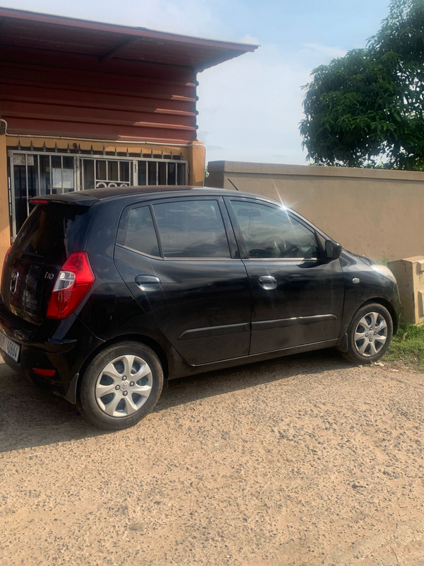 2012 Hyundai i10 Hatchback