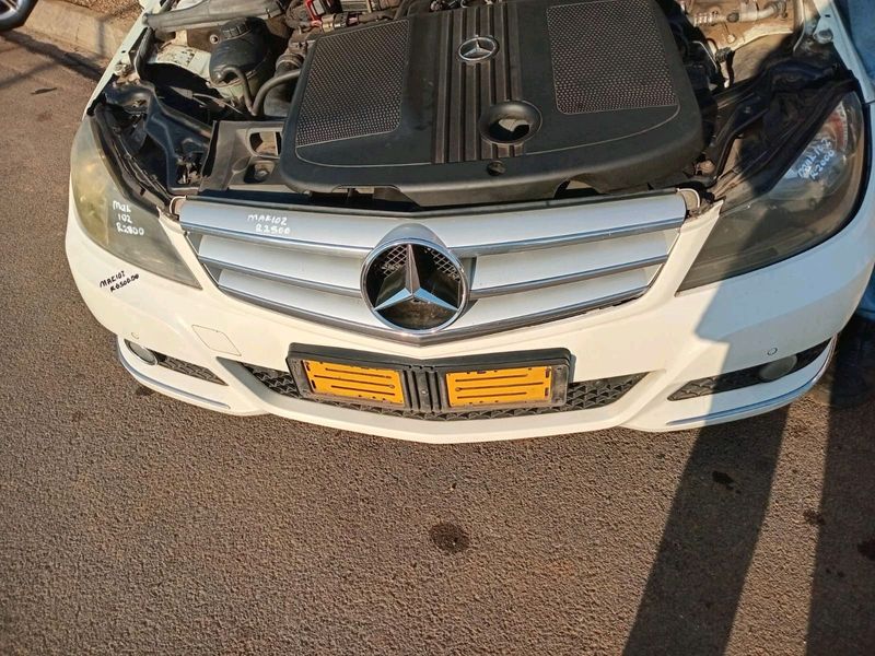 Mercedes benz W204 complete front bumper