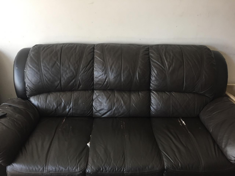 3 PIECE COUCHES