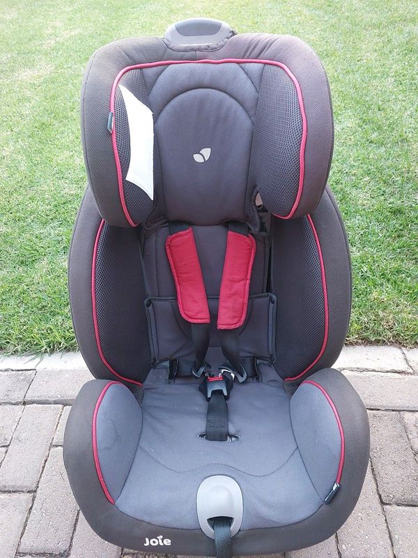 Joie Stages car seat