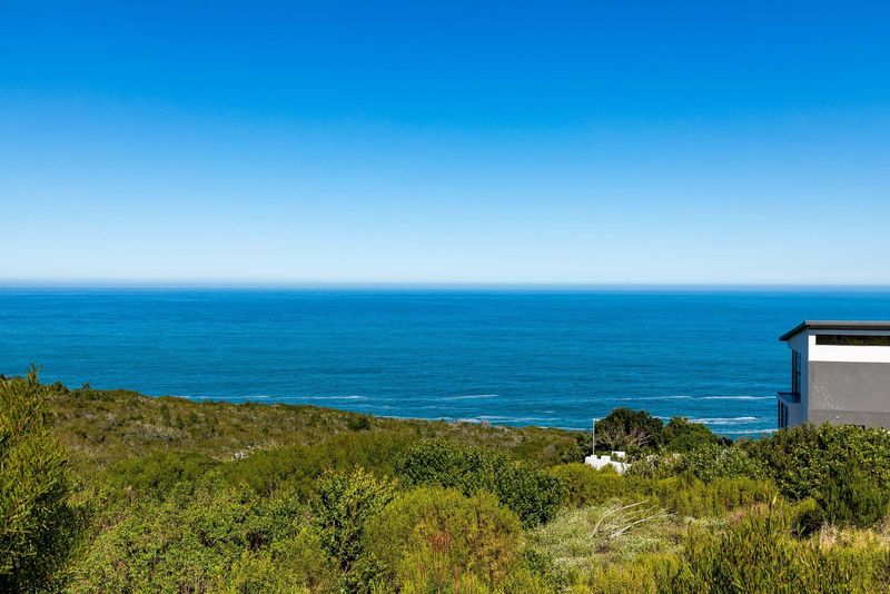 Outstanding vacant stand for sale in Le Grande Estate- George-Western Cape.